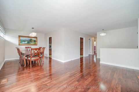 Photo 7 at 31 Tedford Drive, Maryvale, Toronto