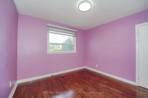 Photo 12 at 31 Tedford Drive, Maryvale, Toronto