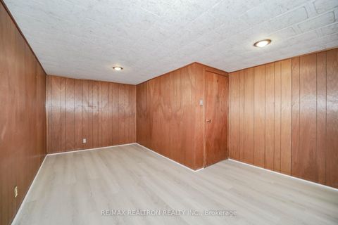 Photo 19 at 31 Tedford Drive, Maryvale, Toronto