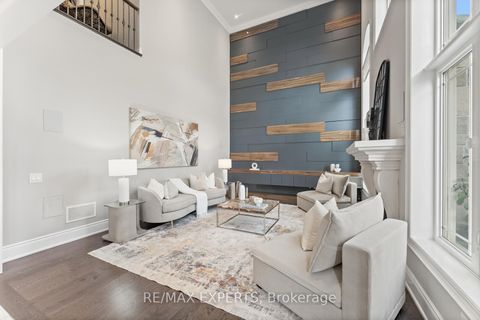 Photo 10 at 97 Ross Vennare Crescent, Kleinburg, Vaughan