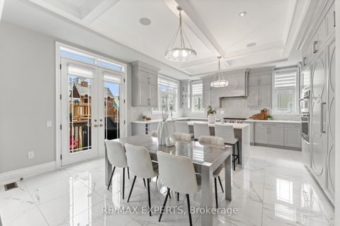 Photo 14 at 97 Ross Vennare Crescent, Kleinburg, Vaughan