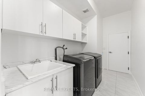 Photo 20 at 97 Ross Vennare Crescent, Kleinburg, Vaughan