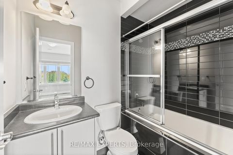 Photo 30 at 97 Ross Vennare Crescent, Kleinburg, Vaughan