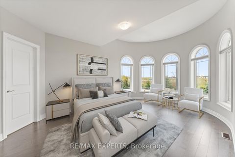 Photo 31 at 97 Ross Vennare Crescent, Kleinburg, Vaughan