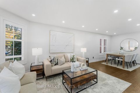 Photo 5 at 147 Ashton Drive, Maple, Vaughan