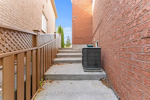 Photo 37 at 147 Ashton Drive, Maple, Vaughan