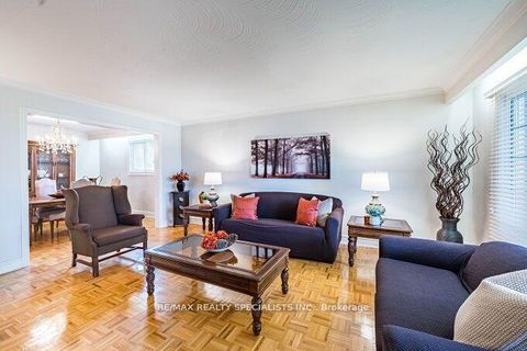 Photo 5 at 61 Brewster Crescent, Jane Heights, Toronto