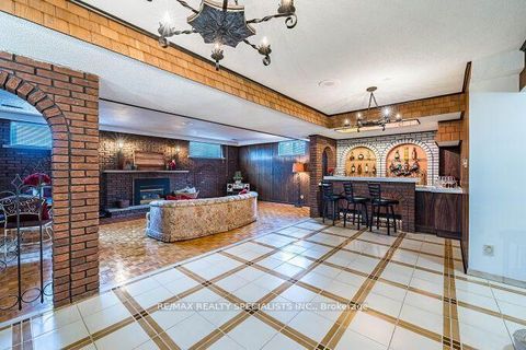 Photo 29 at 61 Brewster Crescent, Jane Heights, Toronto