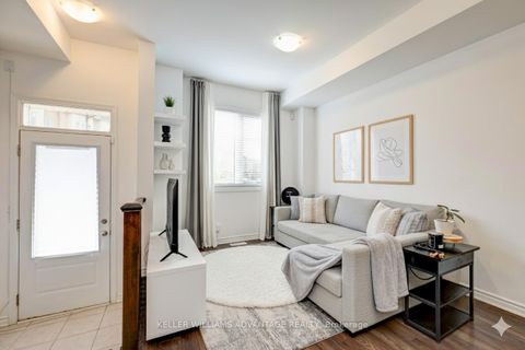 Photo 4 at 148 Cleanside Road, Birchmount, Toronto