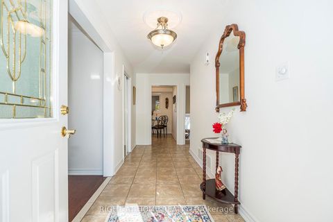 Photo 4 at 12 Scarden Avenue, Sullivan, Toronto