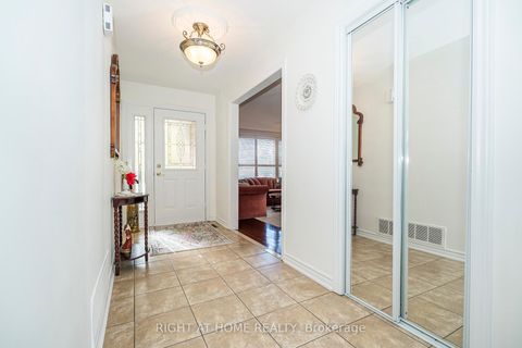 Photo 5 at 12 Scarden Avenue, Sullivan, Toronto