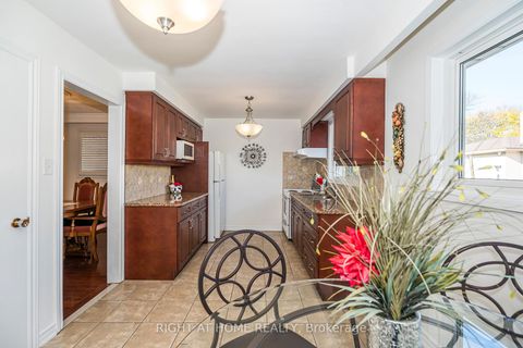 Photo 15 at 12 Scarden Avenue, Sullivan, Toronto
