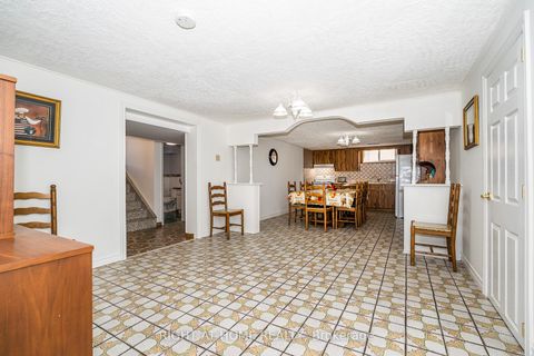 Photo 27 at 12 Scarden Avenue, Sullivan, Toronto