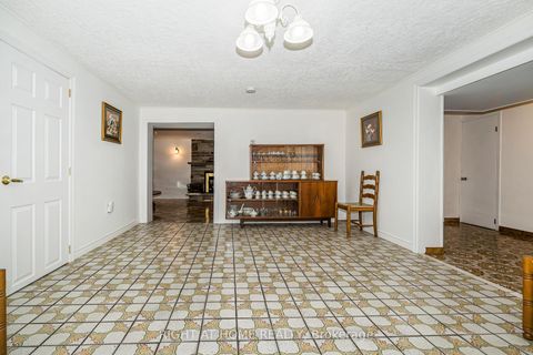 Photo 30 at 12 Scarden Avenue, Sullivan, Toronto