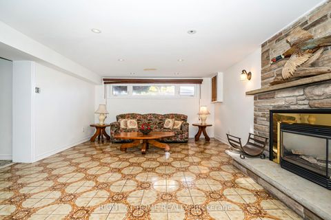 Photo 31 at 12 Scarden Avenue, Sullivan, Toronto