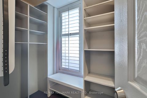 Photo 13 at 9 - 30 Mendelssohn Street, Birchmount, Toronto