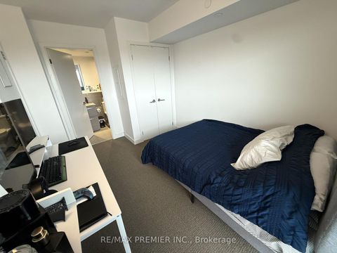 Photo 15 at 1413 - 120 Varna Drive, Lawrence, Toronto