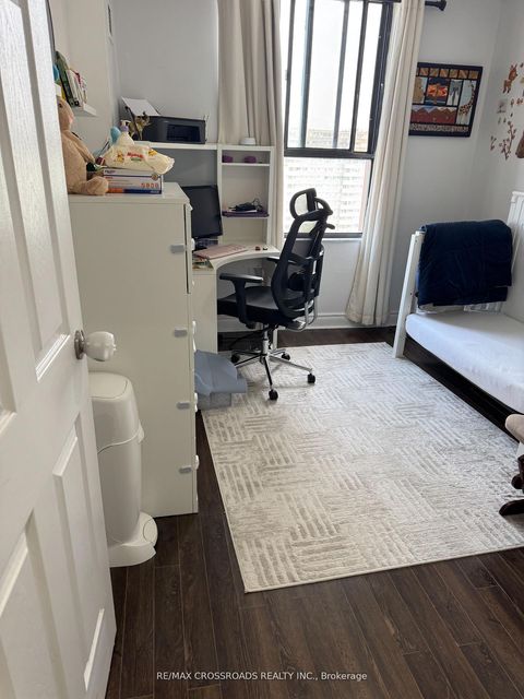 Photo 5 at PH01 - 2721 Victoria Park Avenue, L'Amoreaux, Toronto