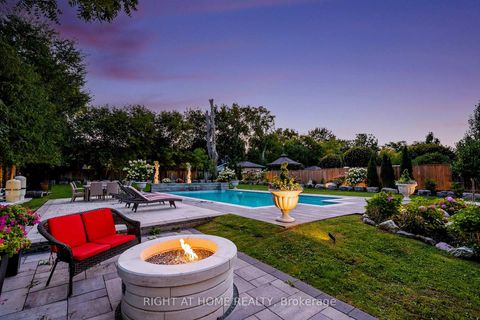 Photo 7 at 10 Yongeview Avenue, South Richvale, Richmond Hill