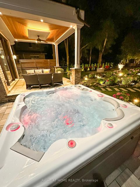 Photo 9 at 10 Yongeview Avenue, South Richvale, Richmond Hill