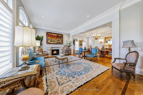 Photo 11 at 10 Yongeview Avenue, South Richvale, Richmond Hill