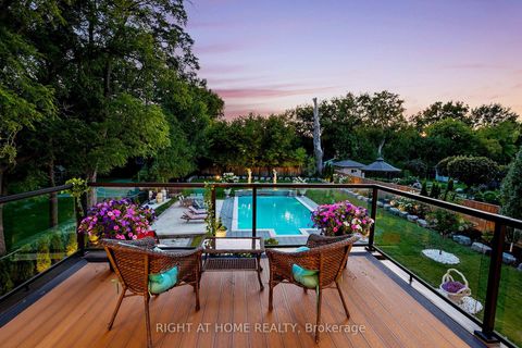 Photo 37 at 10 Yongeview Avenue, South Richvale, Richmond Hill