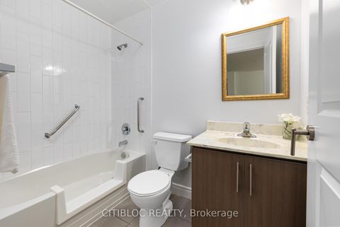 Photo 15 at 205 - 281 Woodbridge Avenue, West Woodbridge, Vaughan