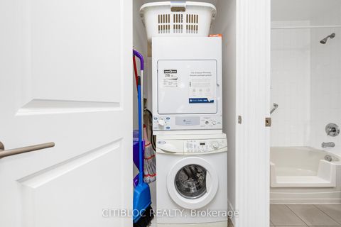 Photo 19 at 205 - 281 Woodbridge Avenue, West Woodbridge, Vaughan