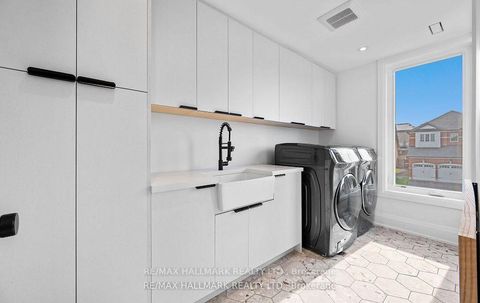 Photo 34 at 119 Pointon Street, Bayview Northeast, Aurora