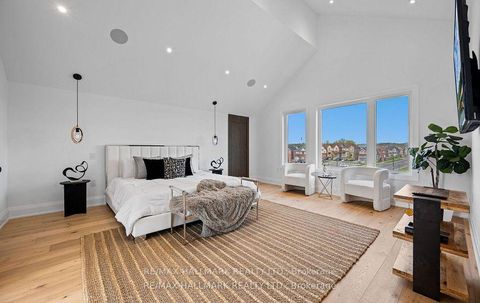 Photo 36 at 119 Pointon Street, Bayview Northeast, Aurora