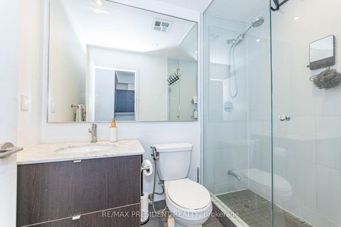 Photo 10 at PH 02 - 170 Fort York Boulevard NW, Waterfront Communities C1, Toronto