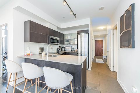 Photo 11 at PH 02 - 170 Fort York Boulevard NW, Waterfront Communities C1, Toronto