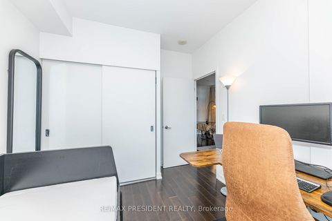 Photo 27 at PH 02 - 170 Fort York Boulevard NW, Waterfront Communities C1, Toronto