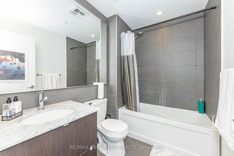 Photo 31 at PH 02 - 170 Fort York Boulevard NW, Waterfront Communities C1, Toronto