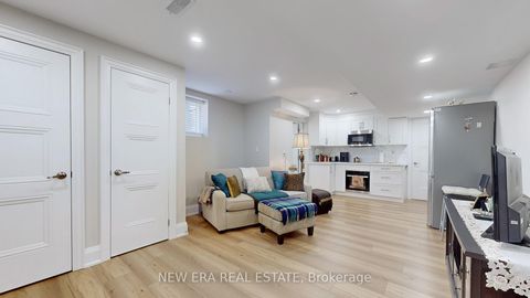 Photo 37 at 187 Purple Creek Road, Vellore Village, Vaughan