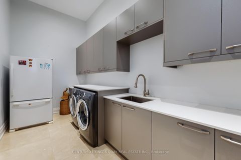 Photo 16 at 19 Blyth Street, Oak Ridges, Richmond Hill