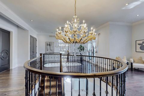 Photo 17 at 19 Blyth Street, Oak Ridges, Richmond Hill