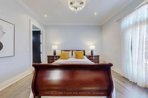 Photo 25 at 19 Blyth Street, Oak Ridges, Richmond Hill