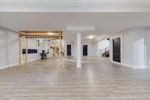 Photo 35 at 19 Blyth Street, Oak Ridges, Richmond Hill