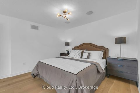 Photo 29 at 18 - 2295 Rochester Circle, BC Bronte Creek, Oakville