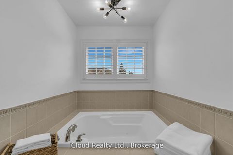 Photo 34 at 18 - 2295 Rochester Circle, BC Bronte Creek, Oakville