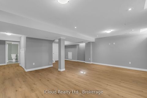 Photo 44 at 18 - 2295 Rochester Circle, BC Bronte Creek, Oakville