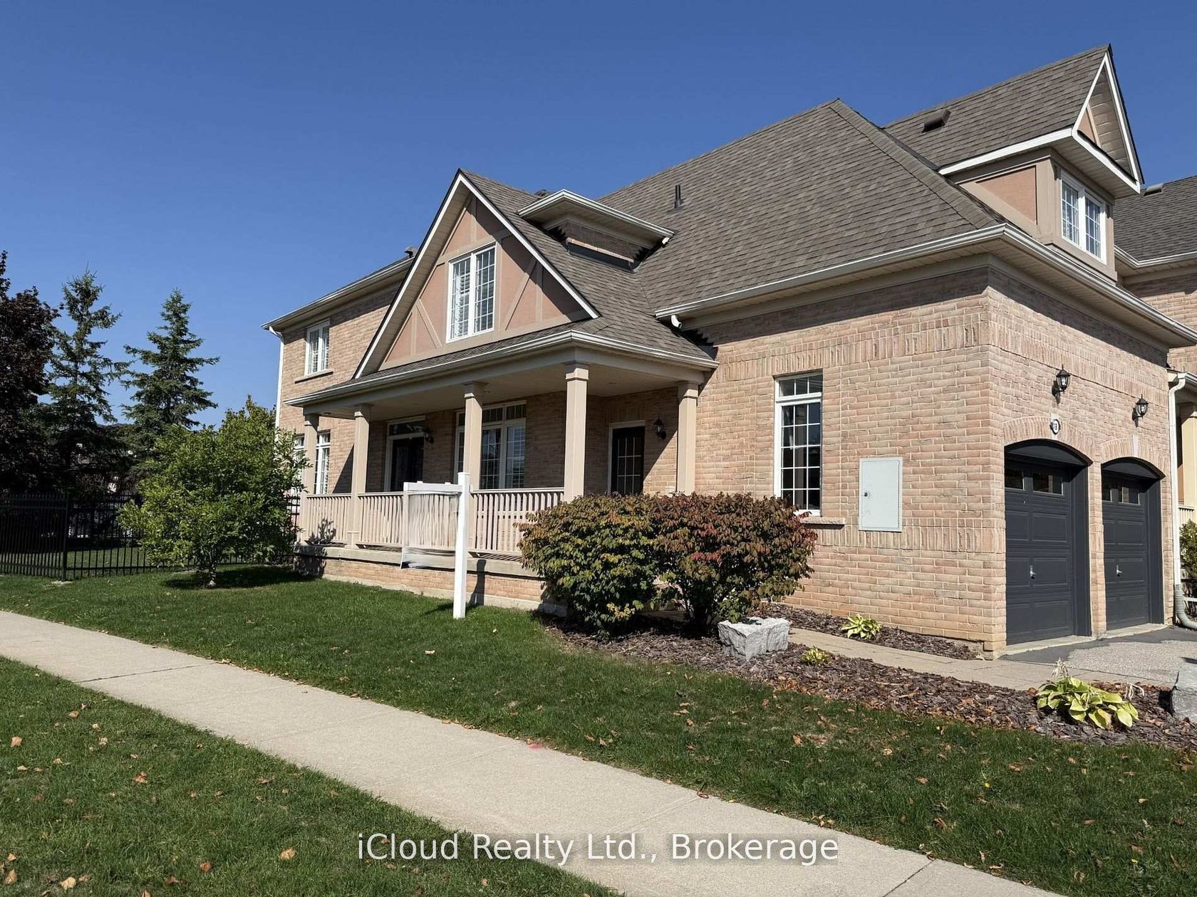 18 - 2295 Rochester Circle, BC Bronte Creek, Oakville 