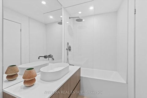 Photo 18 at 113 Bellwoods Avenue, Bellwoods, Toronto