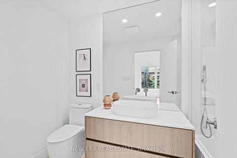 Photo 19 at 113 Bellwoods Avenue, Bellwoods, Toronto