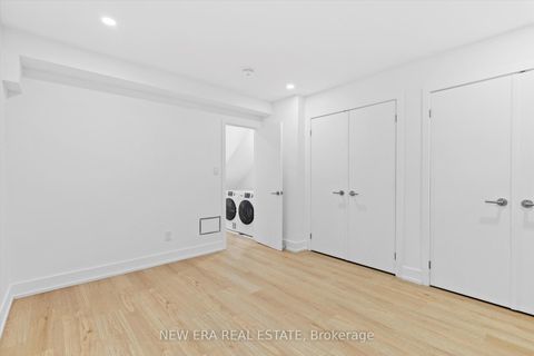 Photo 25 at 113 Bellwoods Avenue, Bellwoods, Toronto