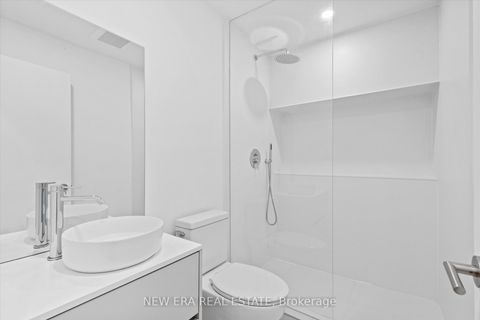 Photo 28 at 113 Bellwoods Avenue, Bellwoods, Toronto