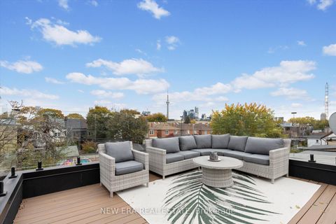 Photo 31 at 113 Bellwoods Avenue, Bellwoods, Toronto