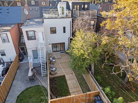 Photo 37 at 113 Bellwoods Avenue, Bellwoods, Toronto