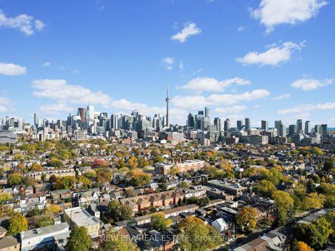 Photo 38 at 113 Bellwoods Avenue, Bellwoods, Toronto